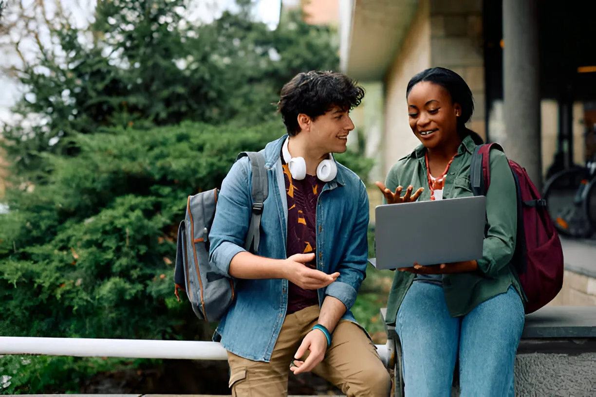 free laptop for college students free government